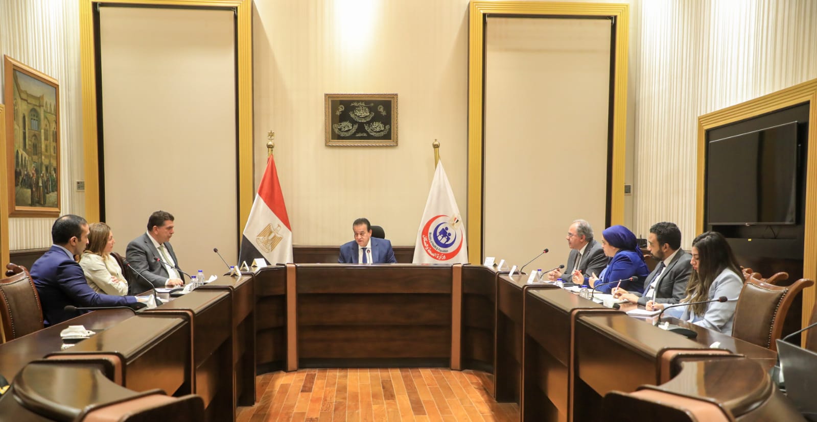وزير الصحة يبحث مع ممثلي 