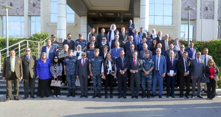 القوات البحرية تستقبل وفد لجنة الدفاع والأمن القومى وأعضاء مجلس النواب