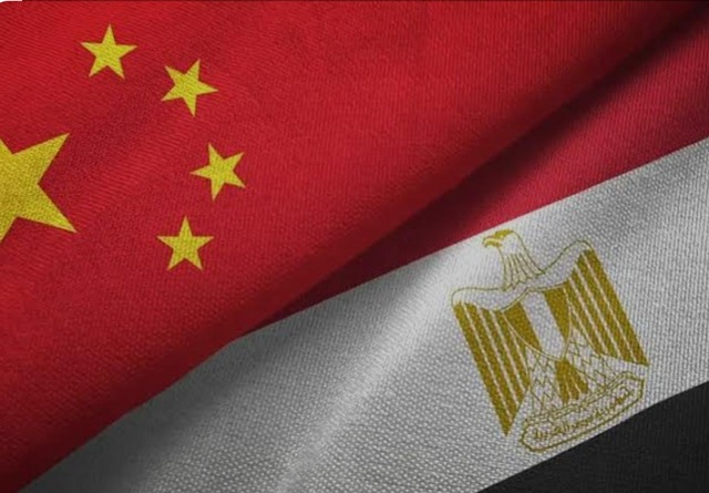 وزير الخارجية والهجرة يتوجه إلى الصين