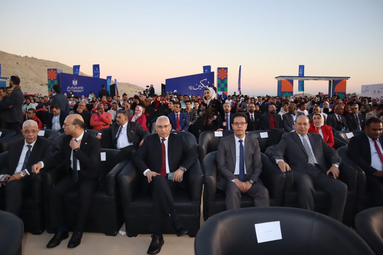 رئيس جامعة المنيا يشارك في الحفل الختامي للمرحلة الأولى لمبادرة 