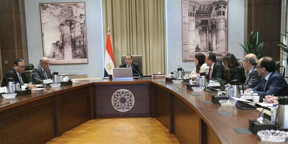 رئيس الوزراء يُتابع إجراءات طرح محطة جبل الزيت لتوليد الكهرباء من طاقة الرياح

