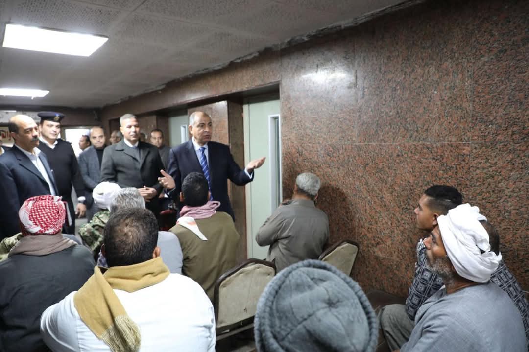 محافظ المنيا : تسريع تقنين أراضي أملاك الدولة لتحقيق التنمية وحفظ الحقوق