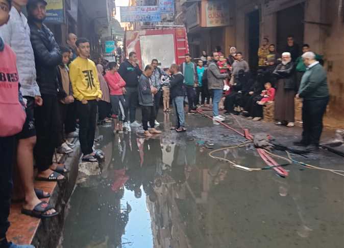 وفاة 7 أشخاص إثر اندلاع حريق داخل محل شمع فى شبرا الخيمة

