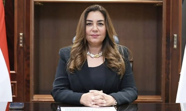وزيرة التنمية المحلية تصدر قرارًا بإعادة تشكيل وحدة حقوق الإنسان بالوزارة