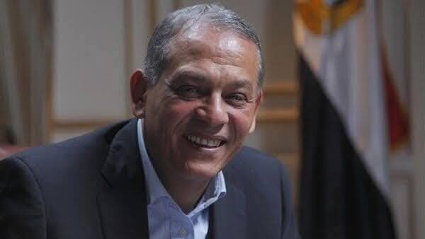 السادات يدعو الرئيس لعقد لقاء مع رؤساء الأحزاب

