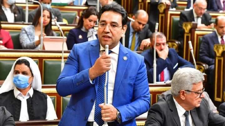 النائب أيمن محسب: الاحتلال يظهر إجرامه ووحشيته أمام العالم بقصفه لرفح وسط صمت من المجتمع الدولى

