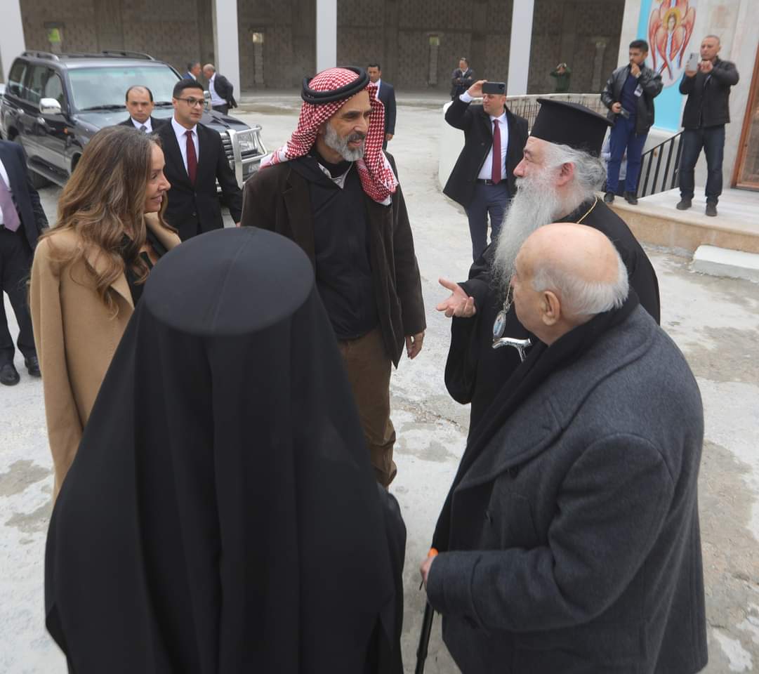 مندوباً عن الملك..الأمير غازي يفتتح كنيسة الأقمار الثلاثة في دبين |صور 