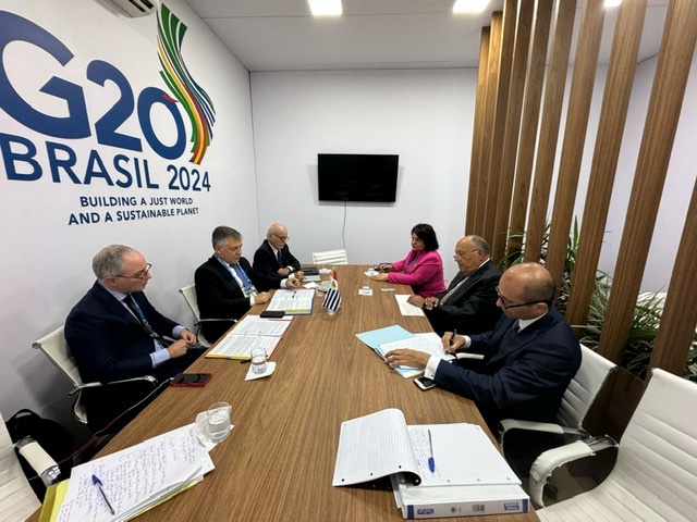 شكري يؤكد لـ وزراء خارجية بوليفيا وأوروجواي أهمية تبني نهج موضوعي في التعامل مع الحرب في غزة 