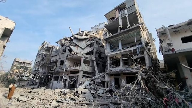 مفاوضات خماسية في القاهرة والدوحة لبحث التهدئة بغزة بمشاركة وفد حماس