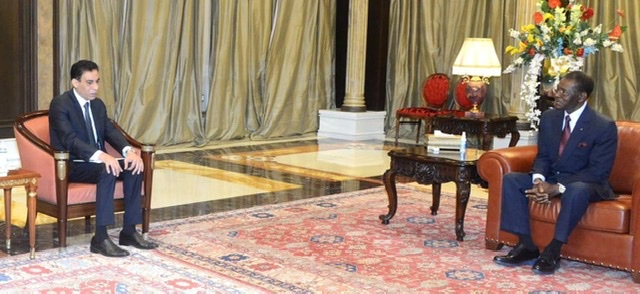 السفير المصري يبحث مع رئيس غينيا الاستوائية تعزيز العلاقات المصرية الغينية في مالابو