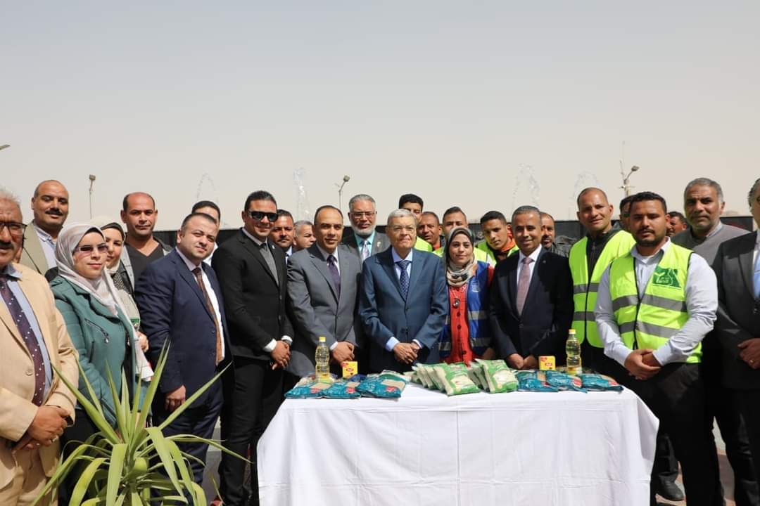قوافل أبواب الخير لصندوق تحيا مصر توفر ٦٨٩ طن مواد غذائية لـ ٢٨٠ ألف مواطن بالمنيا