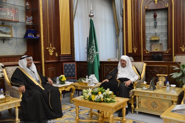 رئيس البرلمان العربي يثمن دعم السعودية للقضايا العربية ويؤكد دورها الرائد