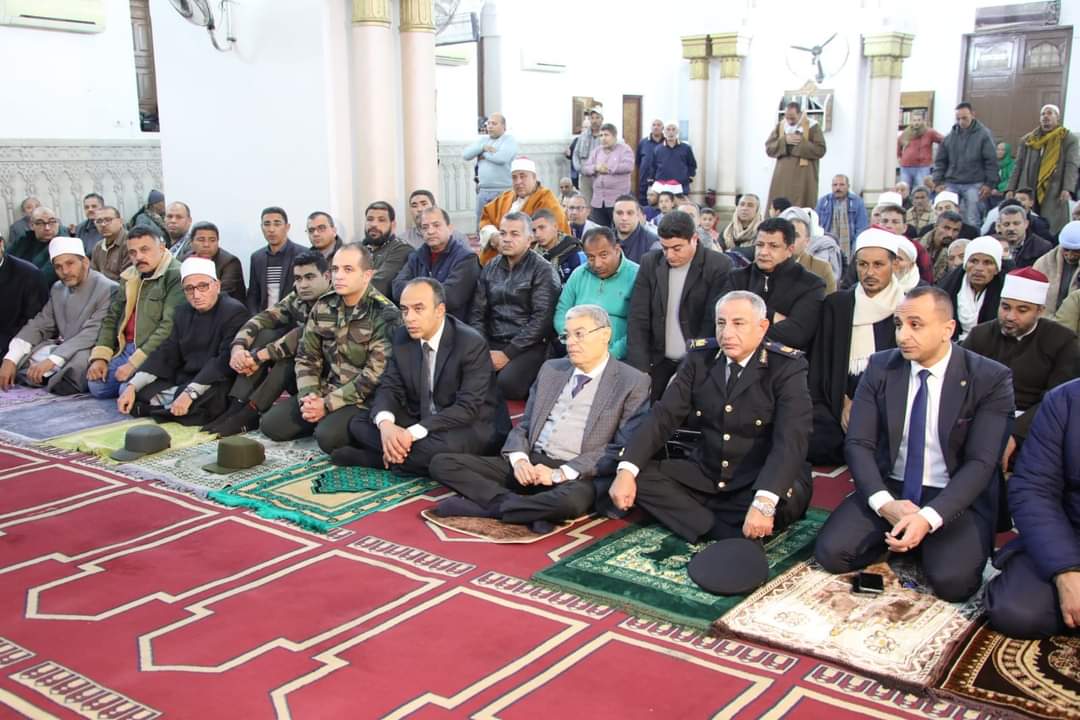 محافظ المنيا يشارك فى احتفال الأوقاف بذكرى ليلة الإسراء والمعراج  بمسجد الفولى