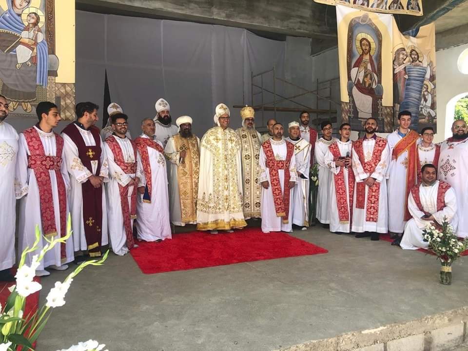 سيامة أول كاهن قبطي في 