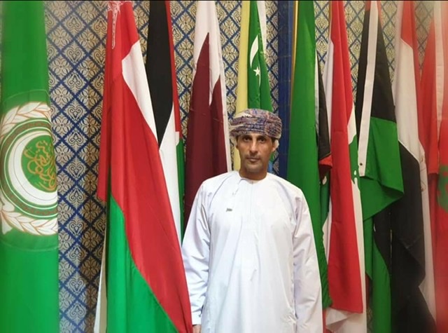 وفاة شقيقة نصر العبري الملحق الإعلامي السابق لسفارة سلطنة عُمان