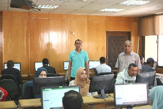 مركز التحول الرقمي بجامعة جنوب الوادي يجري اختبارات لـ 102 باحثاً

