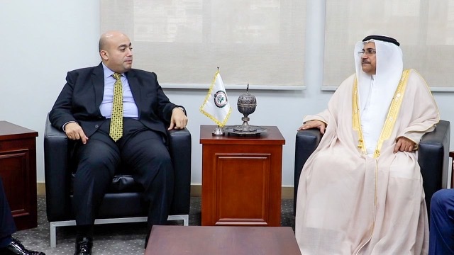 رئيس البرلمان العربي يلتقي وفد جمعية حماية