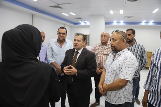 مستشفيات جنوب الوادي الجامعية  تستقبل  ٢٤ مصاب فلسطيني 

