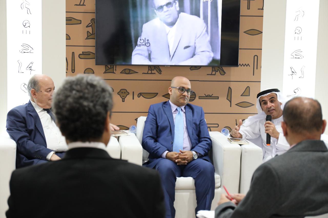 جناح مصر يناقش العلاقات الثقافية التاريخية مع الإمارات في معرض أبو ظبي للكتاب

