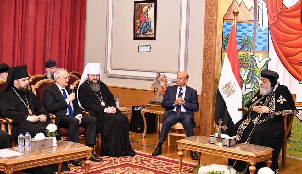 البابا تواضروس يستقبل وفد رهباني روسي