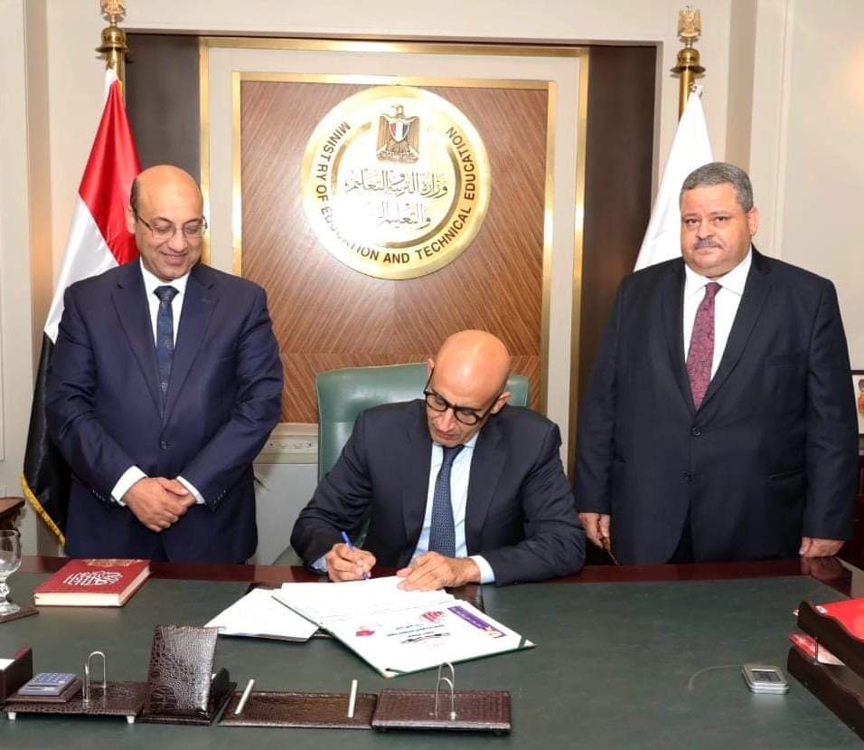 وزير التربية والتعليم يعتمد نتيجة الدبلومات الفنية بنسبة نجاح 9ر70 %

