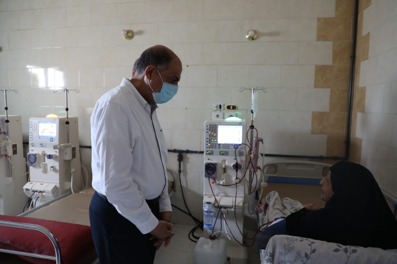 فى جولة ميدانية.. محافظ المنيا يتفقد مستشفيات مغاغة
