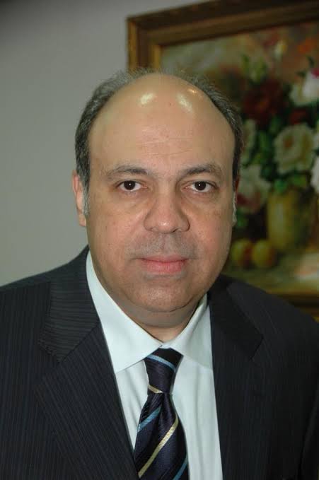 من هو 