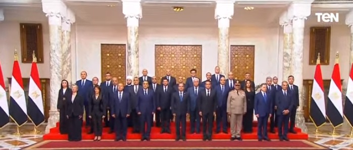 الوزراء الجدد يؤدون اليمين الدستورية أمام الرئيس السيسي