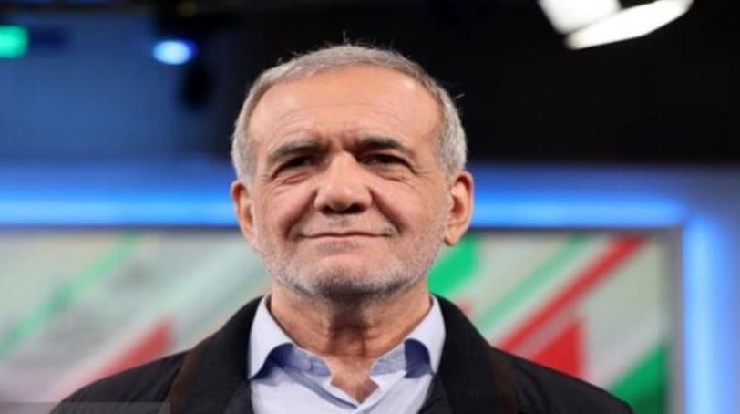 مسعود بزشكيان يفوز بالانتخابات الرئاسية الإيرانية