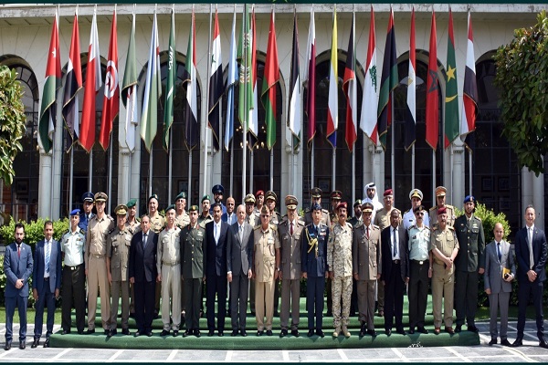 ممثلو هيئات التدريب بالقوات المسلحة العربية يناقشون دراسة حول دور الذكاء الاصطناعي في تطوير القدرات المستقبلية