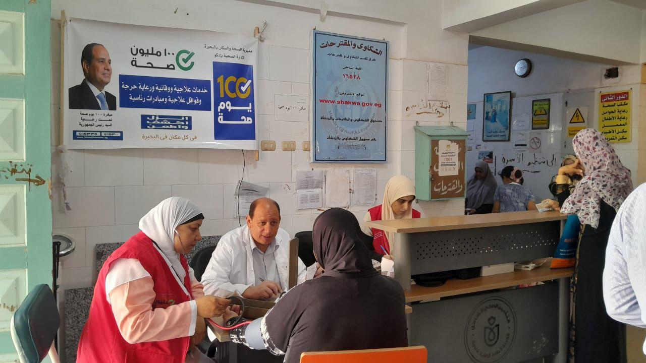 الصحة: فريق الحوكمة والمراجعة الداخلية يتفقد مستشفى إدكو المركزي ويحيل المتغيبين عن العمل للشؤون القانونية
