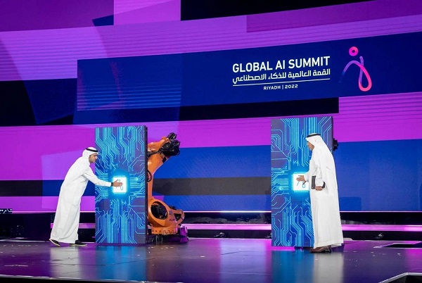 السعودية تستضيف القمة العالمية للذكاء الاصطناعي في نسختها الثالثة سبتمبر 

