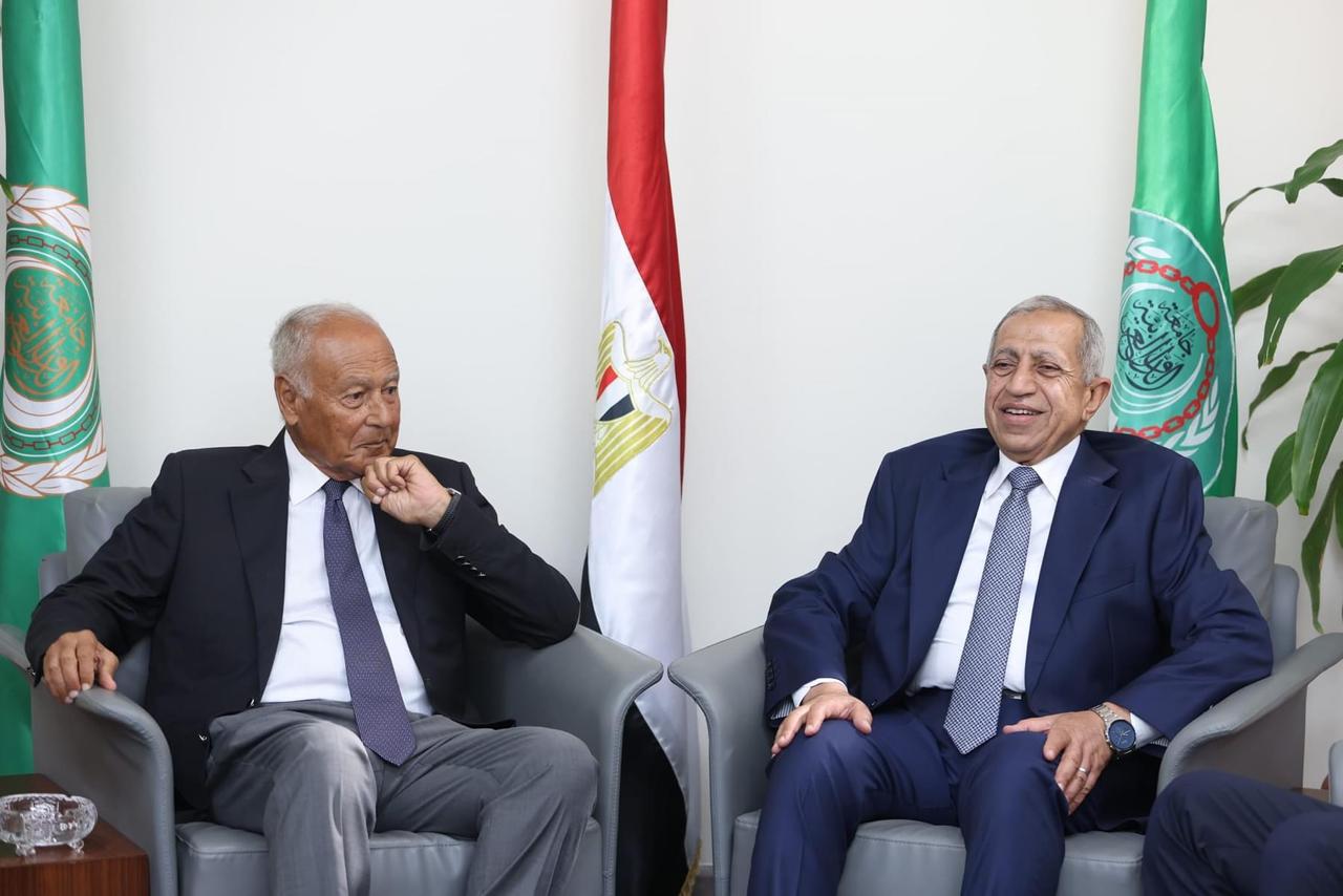 أبو الغيط يطلق اسم الدكتور إسماعيل عبد الغفار على أول دفعة لخريجي الأكاديمية العربية بفرع العلمين