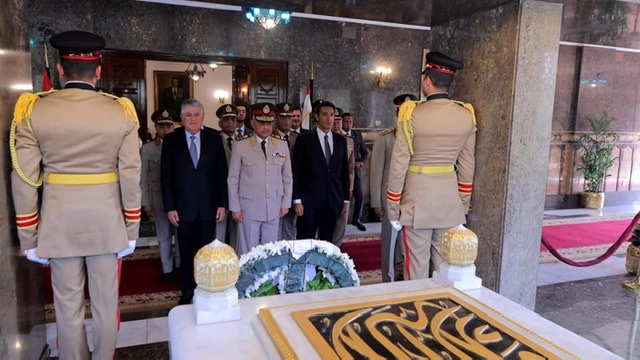 السيسى ينيب وزير الدفاع للمشاركة في إحياء الذكرى السنوية لرحيل الزعيم جمال عبدالناصر