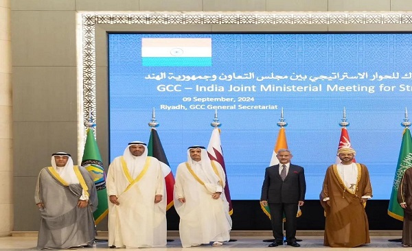 وزير الخارجية السعودي يشارك في اجتماع حوار الخليج والهند
