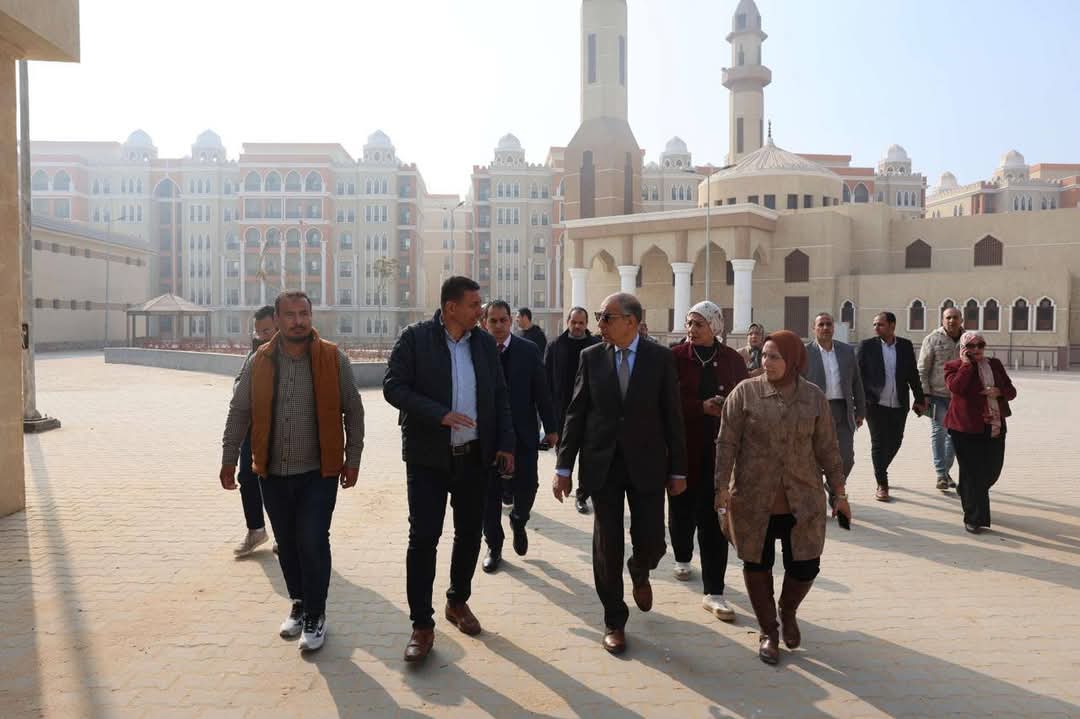 محافظ المنيا يتفقد المشروع القومي لتطوير عواصم المحافظات، ويؤكد، 