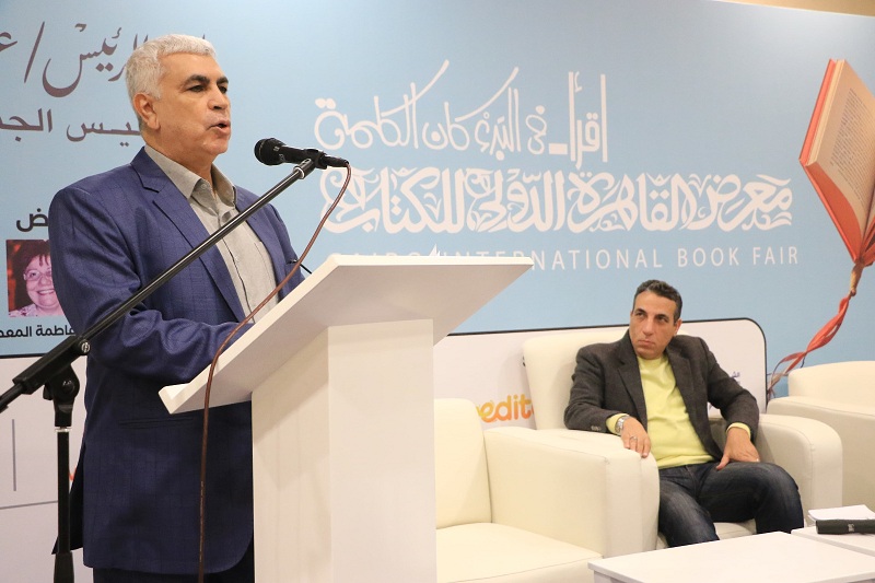 أصوات شعرية مصرية وعربية تضيء ليالي معرض القاهرة الدولي للكتاب

