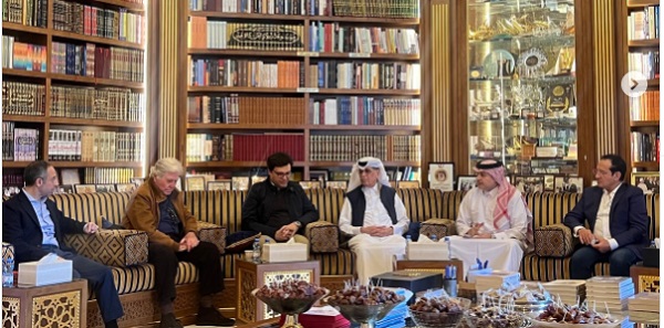 حمد آل كواري يشكر الوزير والفنانين المصريين على تعازيهم في وفاة ابنه تميم

