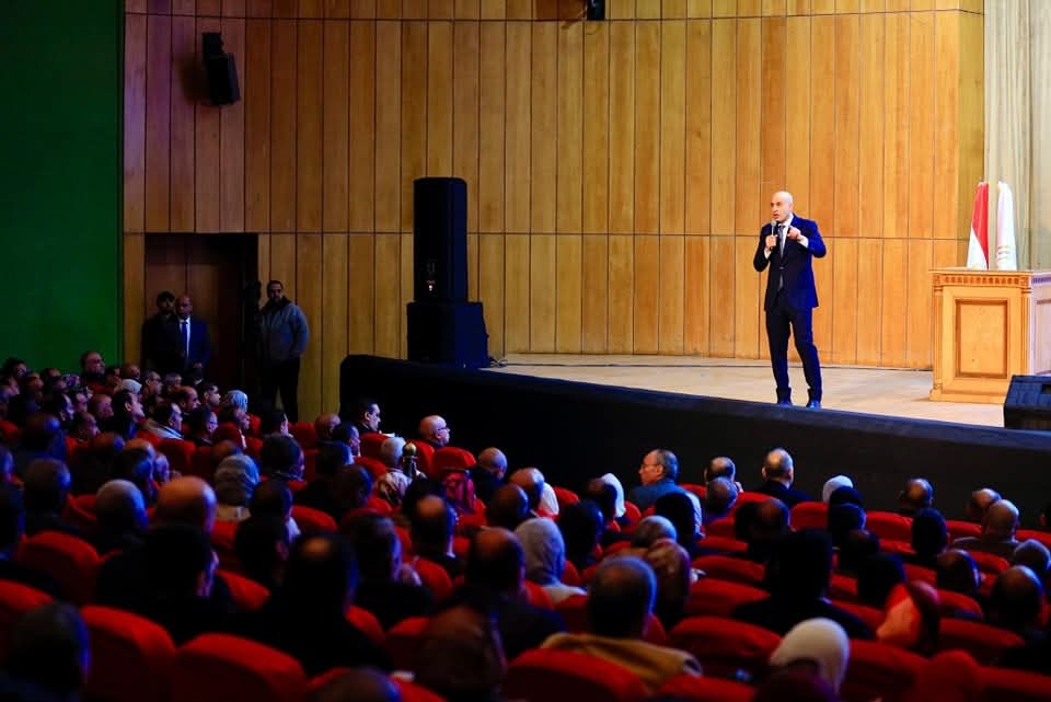 وزير التعليم: رفع مقابل المراقبة فى امتحانات الإعدادية من 25 إلى 130 جنيها