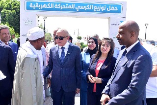 محافظ الأقصر يدشن مبادرة «خطوة حياة تبدأ ببيع الحياة» لتوزيع كراسي متحركة وأطراف صناعية 


