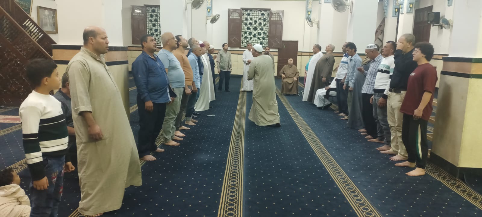  الشبراوية تحتفل بذكرى مولد الإمام الحسين في أجواء من المديح والأنوار.. صور