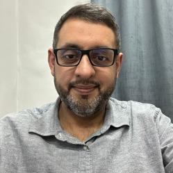حسين بهمن : مسرحية 