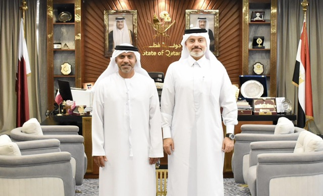 السفير القطري يهنئ نظيره الإماراتي بتوليه مهامه الجديدة لدى مصر 