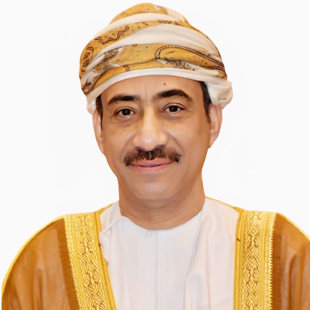 سفير سلطنة عمان يهنئ مصر بفوز الدكتور خالد العناني بمنصب مدير عام اليونسكو