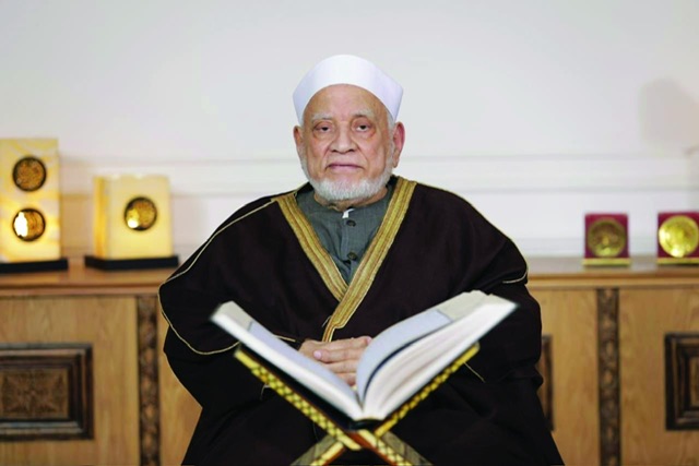 الرئيس السيسي ينعي العالم الجليل الدكتور أحمد عمر هاشم