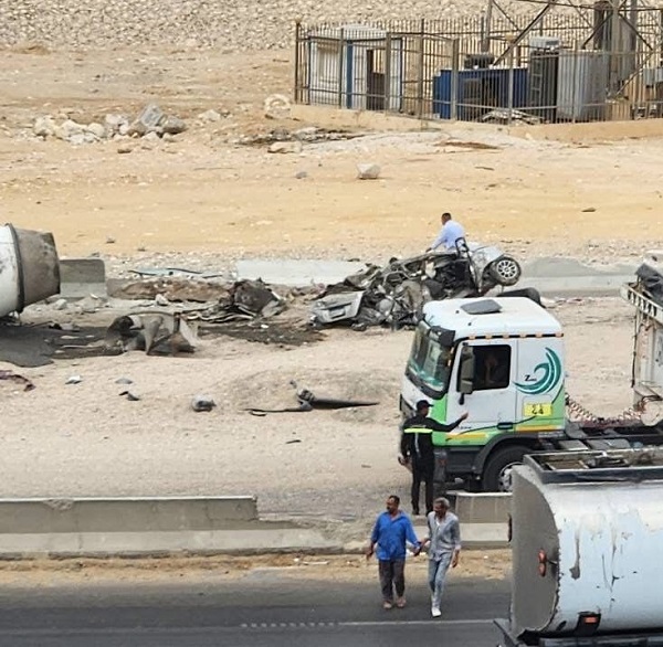 4 وفيات و11 مصابافى حادث تصادم سيارة نقل وعدد من السيارات فى طريق الأوتوستراد

