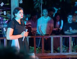 بالصور..عرض