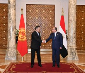 الرئيس السيسي يبحث مع رئيس قيرغيزيا تعزيز التعاون المشترك وافتتاح سفارة لقيرغيزيا في القاهرة