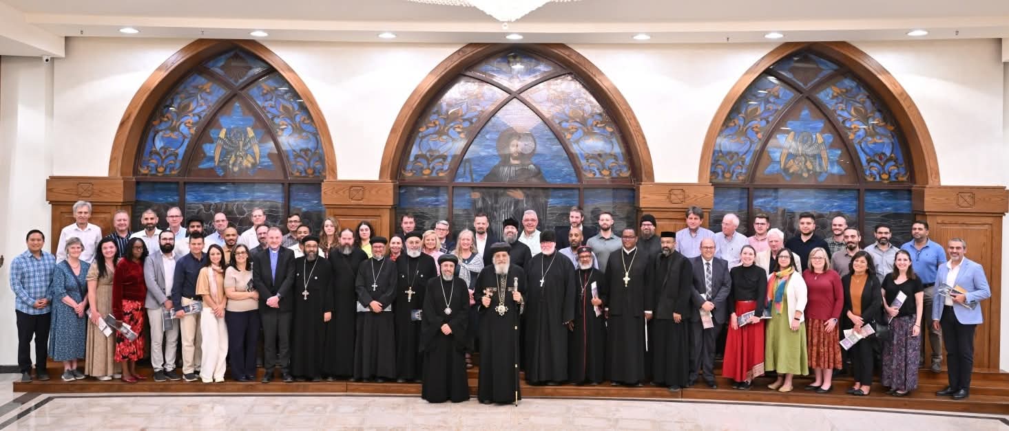 البابا تواضروس يستقبل أعضاء مبادرة لوزان