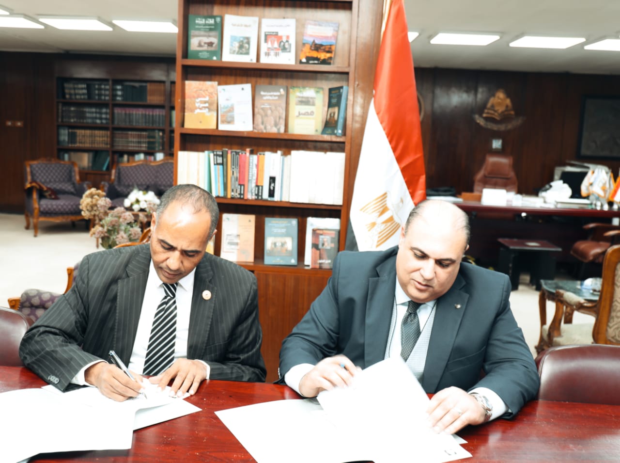 هيئة الكتاب توقع بروتوكول تعاون مع قصور الثقافة لتوسيع منافذ بيع الإصدارات في المحافظات